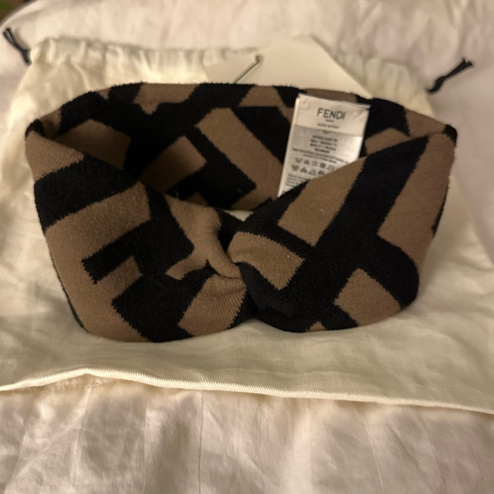 Fendi Black and Brown Logo Headband - Picture 6 of 10